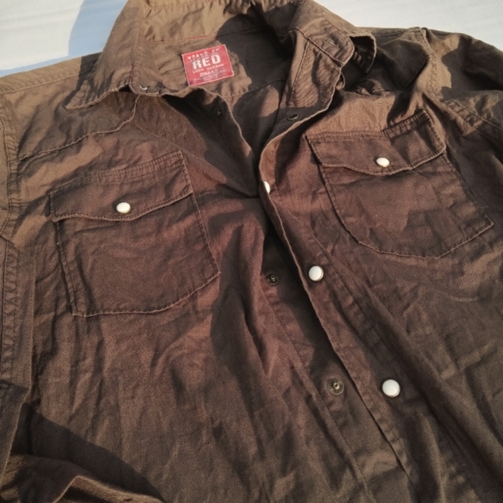 Wrangler jeans co brown button up